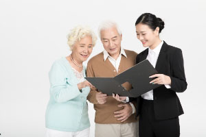 老人容易摔倒？這些預(yù)防方法你需要掌握！