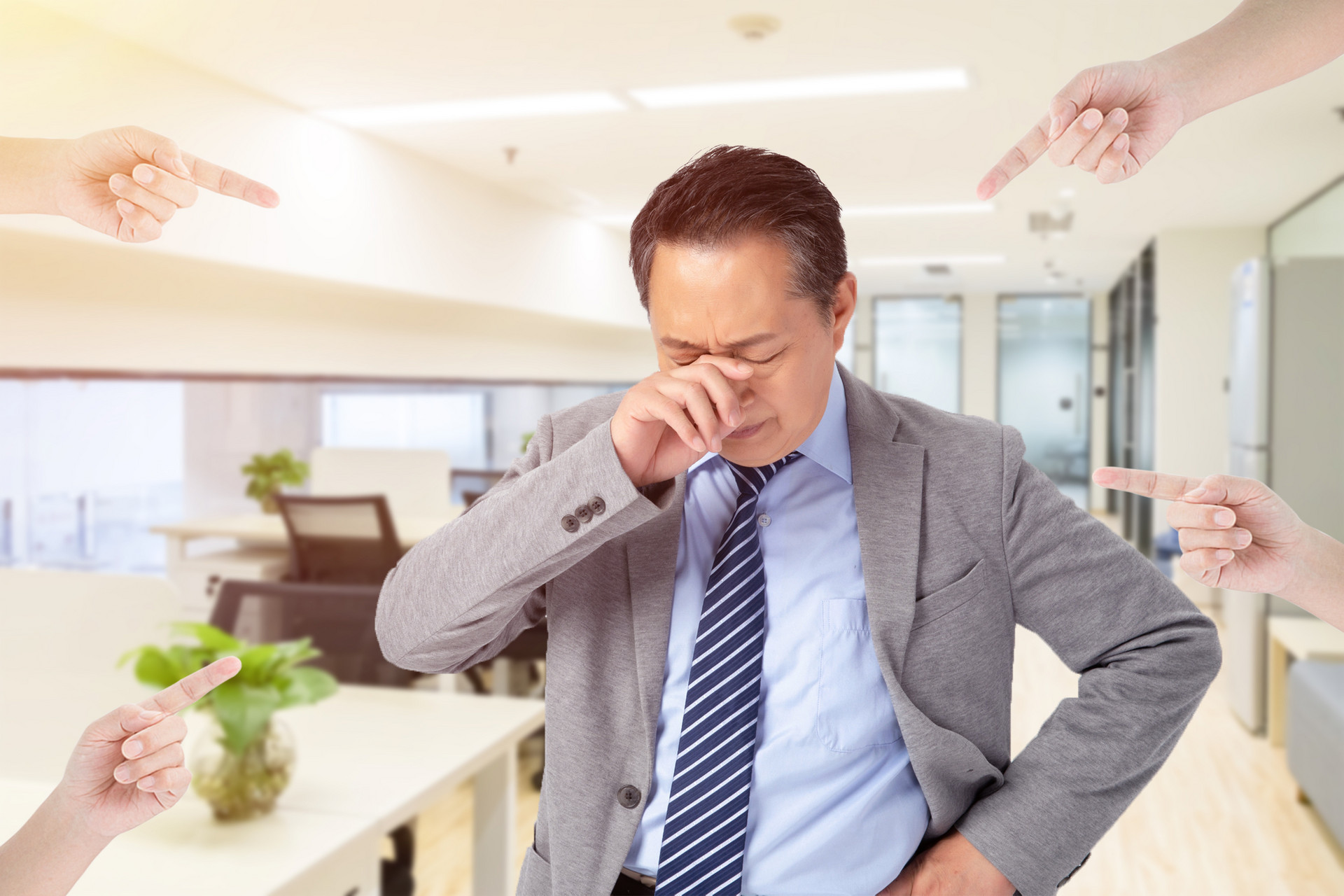 揭秘代理退保的黑色產(chǎn)業(yè)鏈，他們是怎樣騙到你的錢的