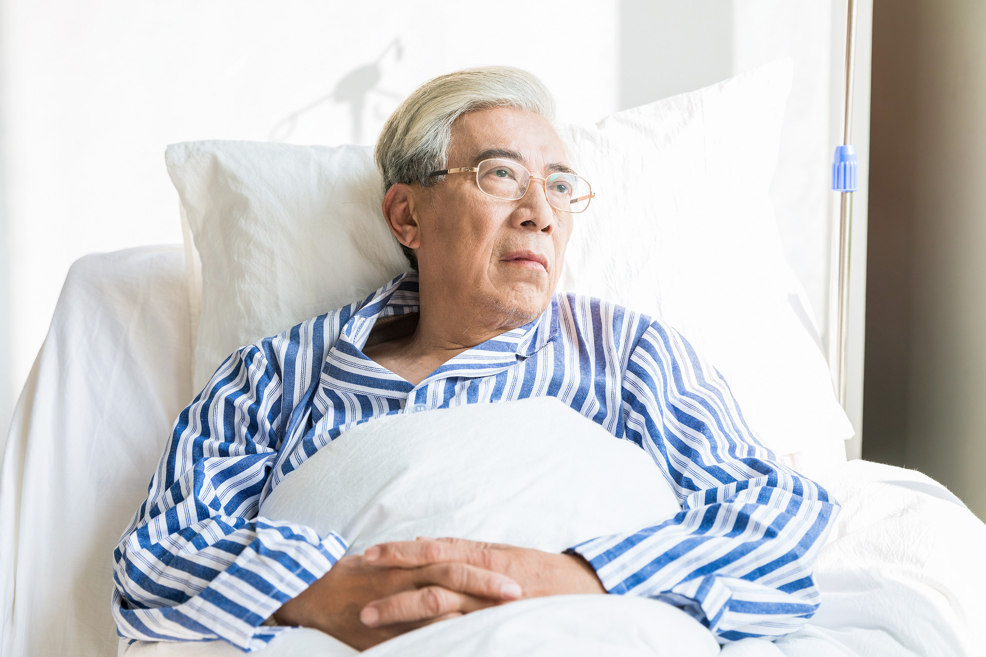 單腿站立的時間能夠預(yù)測死亡風(fēng)險？10秒都不能站住的要注意啦